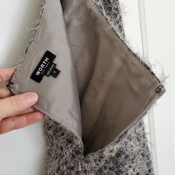 SOLD WORTH Cassic Pencil Skirt...Amazing Fabric! - Picture 4 of 7